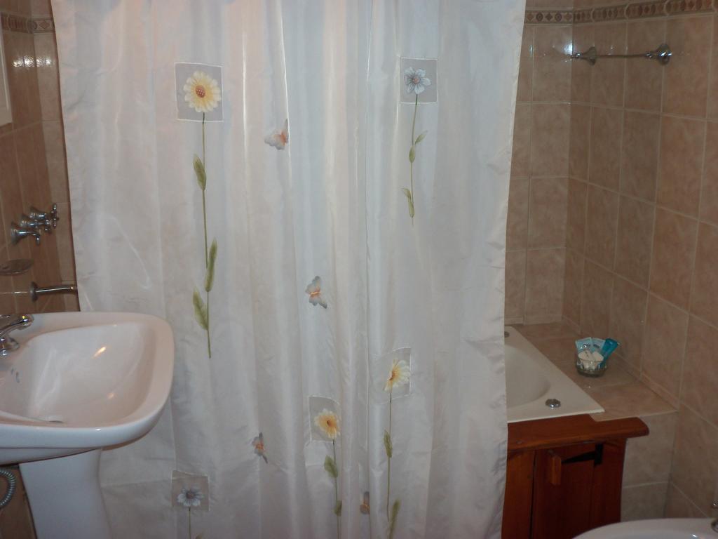 Cabanas El Dominador La Falda Quarto foto