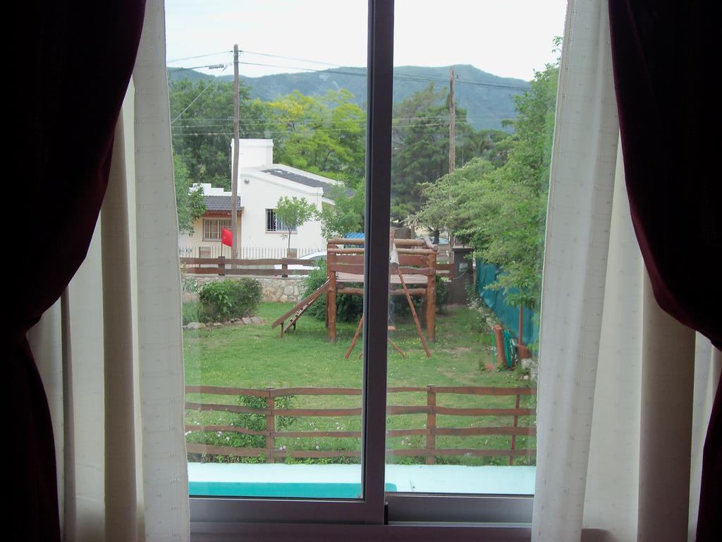 Cabanas El Dominador La Falda Quarto foto